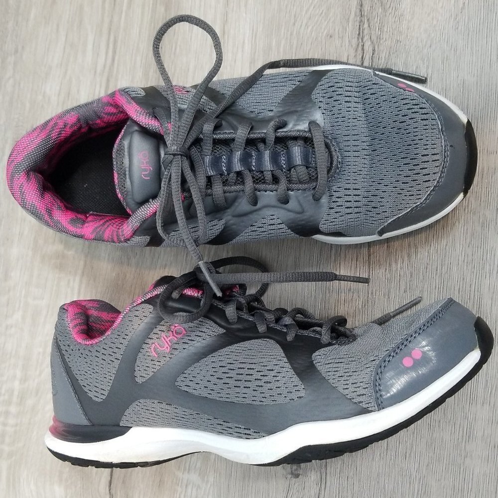 RYKA  Grafik 8.5 Athletic Cross Training Shoes